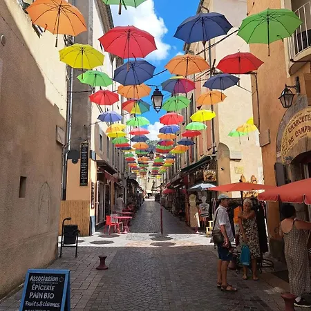 Hébergement de vacances Petite Avec Piscine Chauffée Aigremont