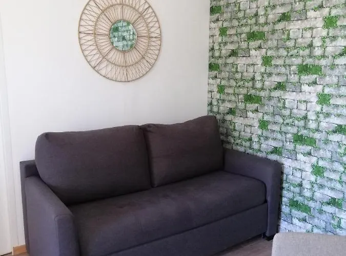 بيت للعطل Petite Avec Piscine Privative Aigremont