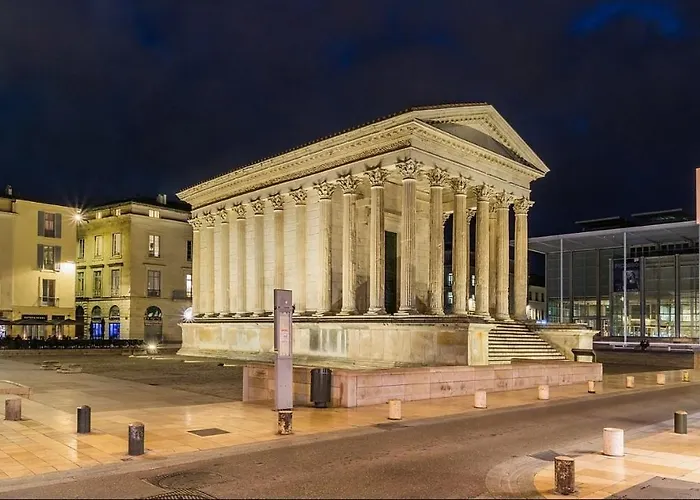 Petite Avec Piscine Privative بيت للعطل Aigremont